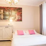 Eden- Jacuzzi, Saunowy , Sniadanie , Piekne Widoki Apartment Karpacz