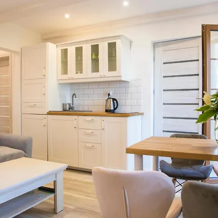 Apartament Eden- Jacuzzi, Saunowy , Sniadanie , Piekne Widoki