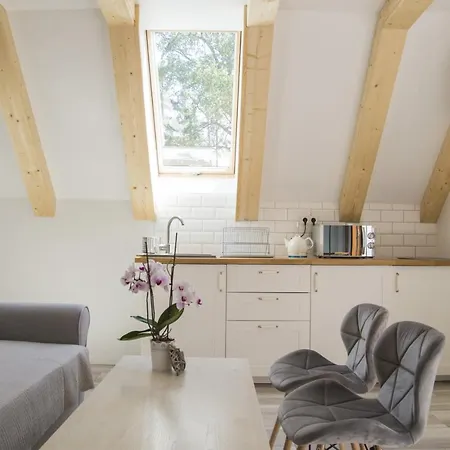 Apartment Eden- Jacuzzi, Saunowy , Sniadanie , Piekne Widoki *