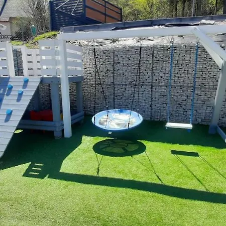 Apartmán Eden- Jacuzzi, Saunowy , Sniadanie , Piekne Widoki Karpacz