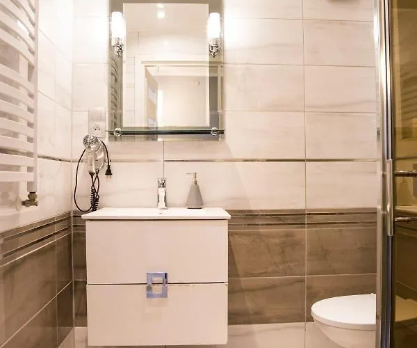 Apartment Eden- Jacuzzi, Saunowy , Sniadanie , Piekne Widoki